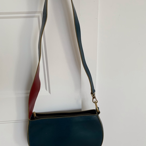 Vintage Armani Exchange AX, leather shoulder bag - Picture 2 of 8